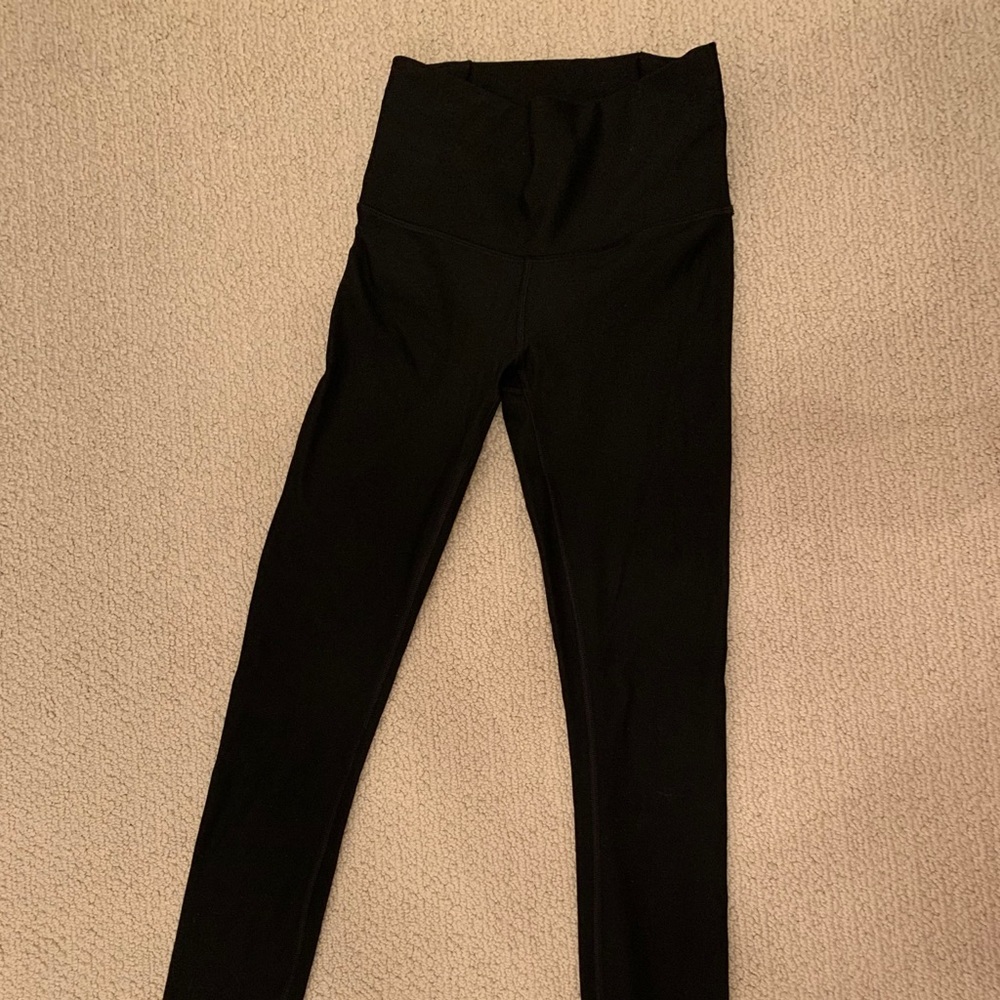 Lululemon Mapped Out High rise 28” legging